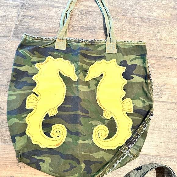 CAMO BUNDLE TANK,BELT,CUFF BRACELET & TOTE BAG - Picture 3 of 7